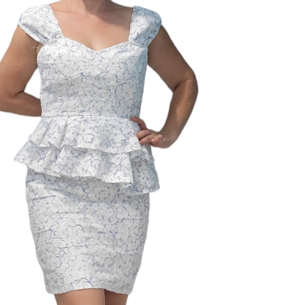 Gianni Bini navy ivory altered dress